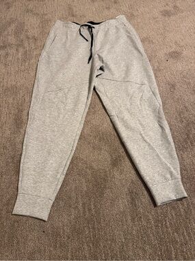 Men's Heather Gray Athletic Jogger Pants